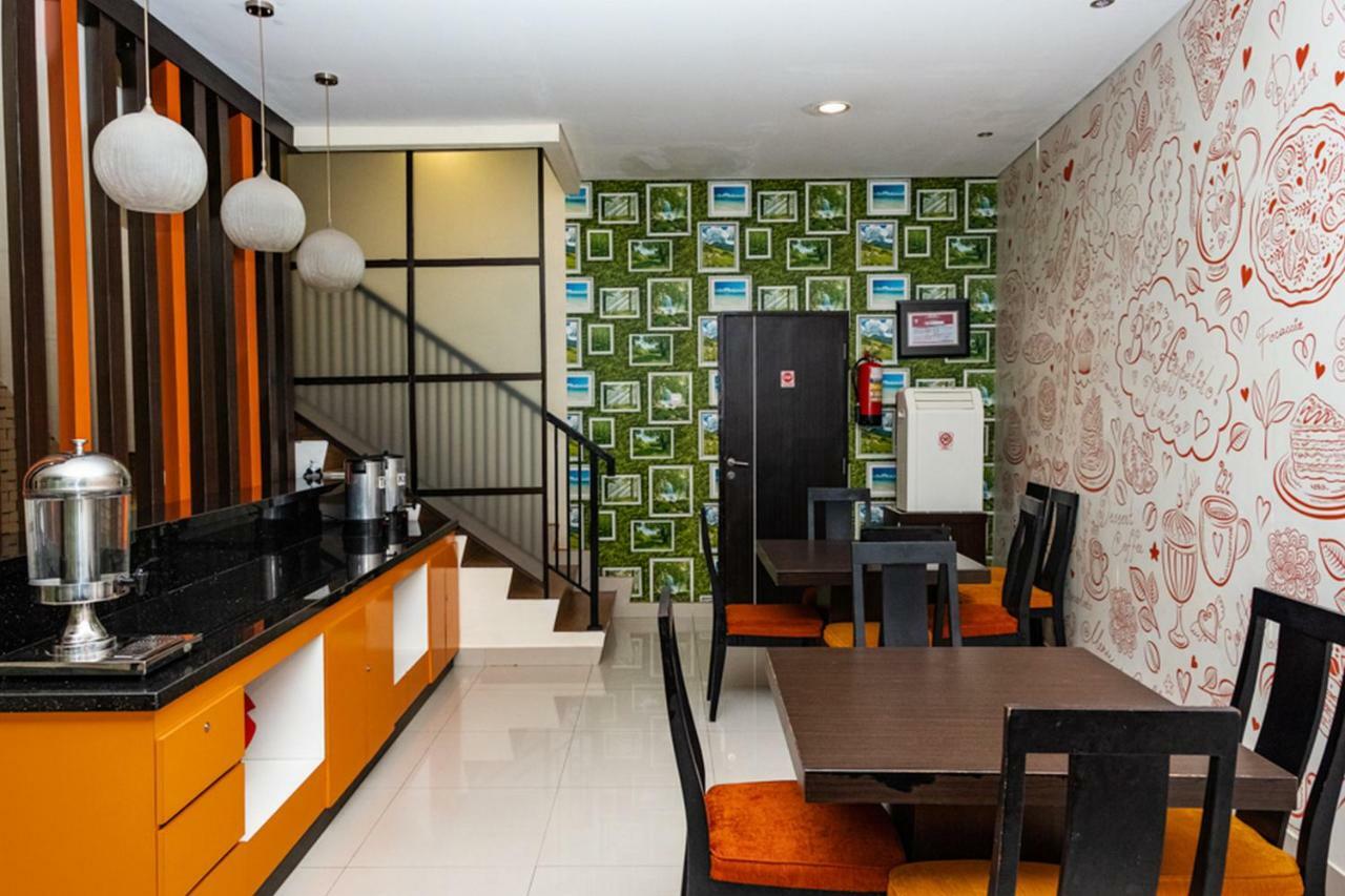 Hotel Reddoorz @ Pelita Raya Rappocini Makasar Exteriér fotografie