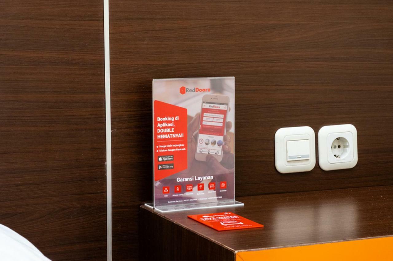 Hotel Reddoorz @ Pelita Raya Rappocini Makasar Exteriér fotografie