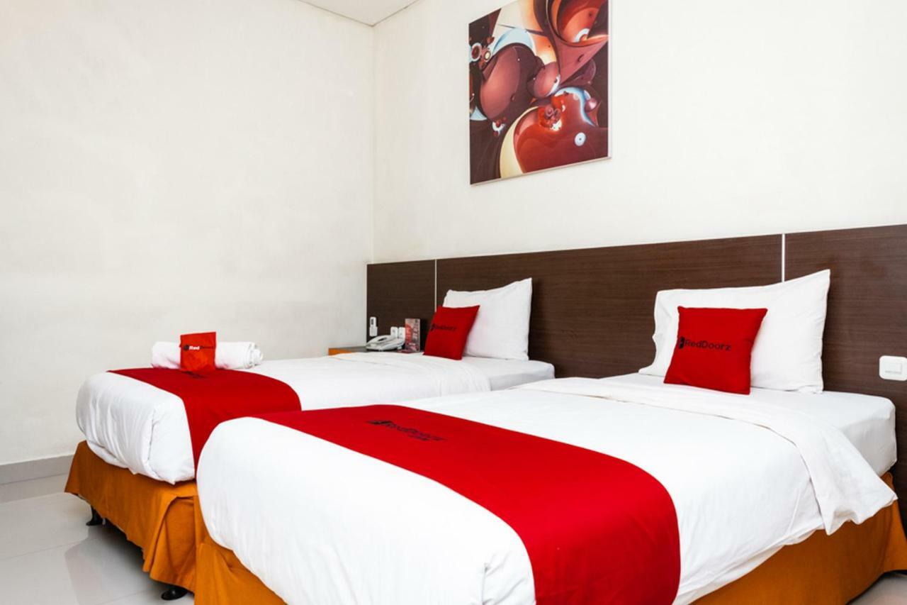 Hotel Reddoorz @ Pelita Raya Rappocini Makasar Exteriér fotografie